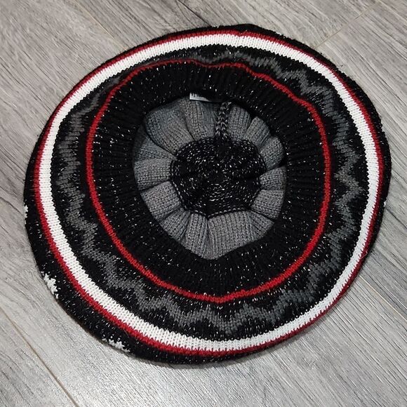 GUC Blk/Red/White/Gray/& Silver Sweater Barret Beanie Hat - Picture 3 of 5